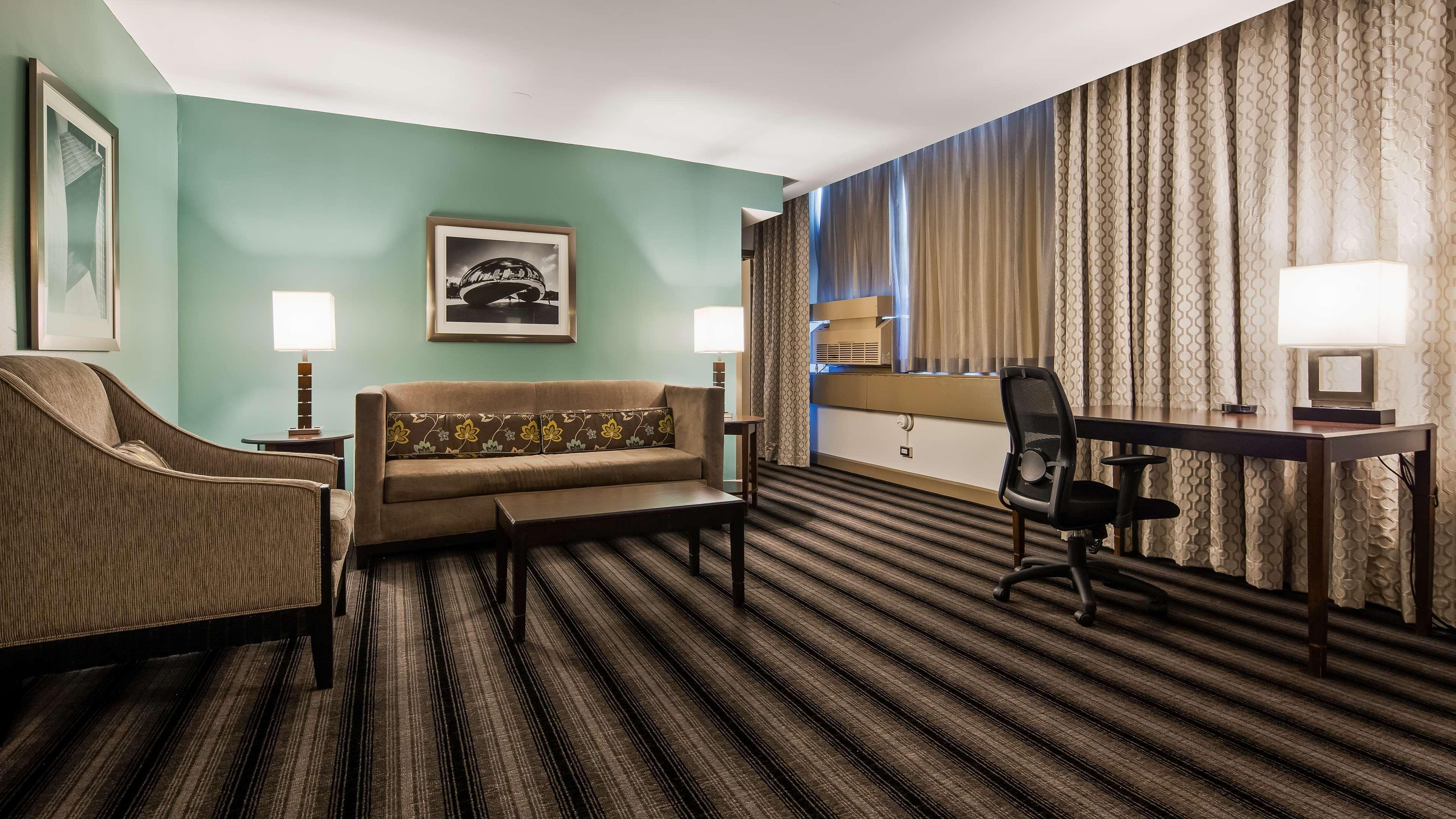 Best Western Chicago Downtown-River North Exterior photo