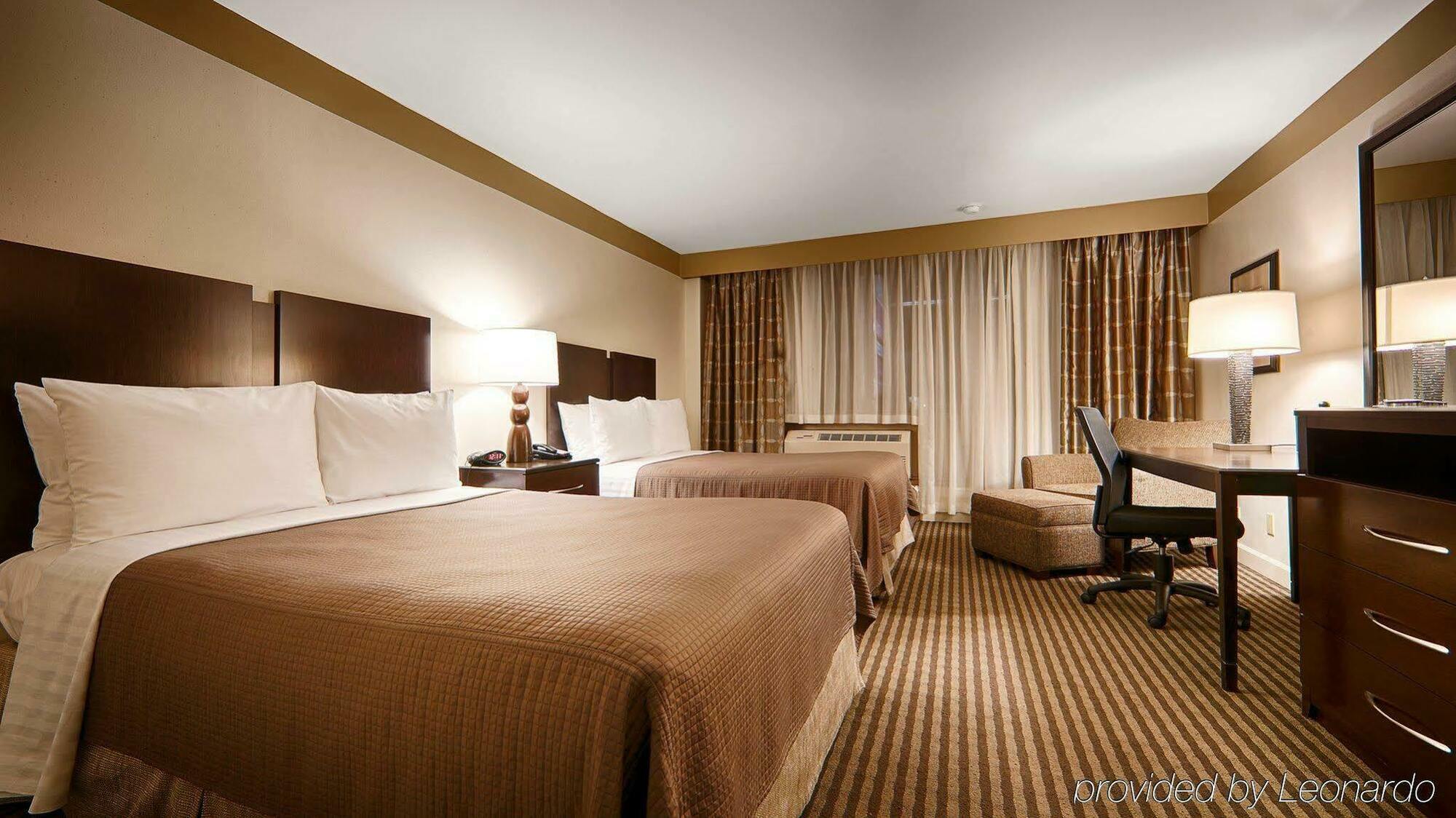 Best Western Chicago Downtown-River North Exterior photo